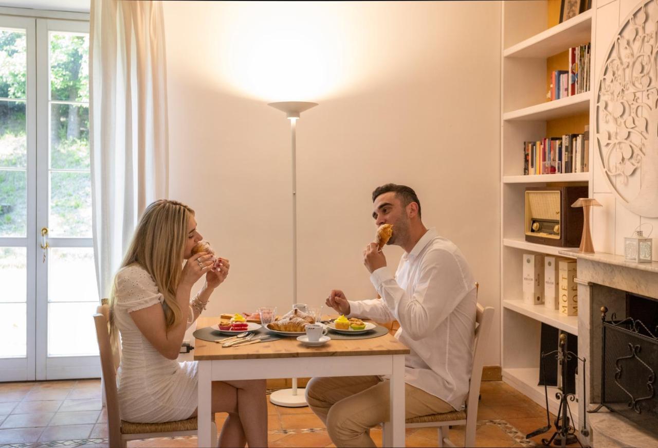 Villa Lemarche B&B Rustico エクステリア 写真
