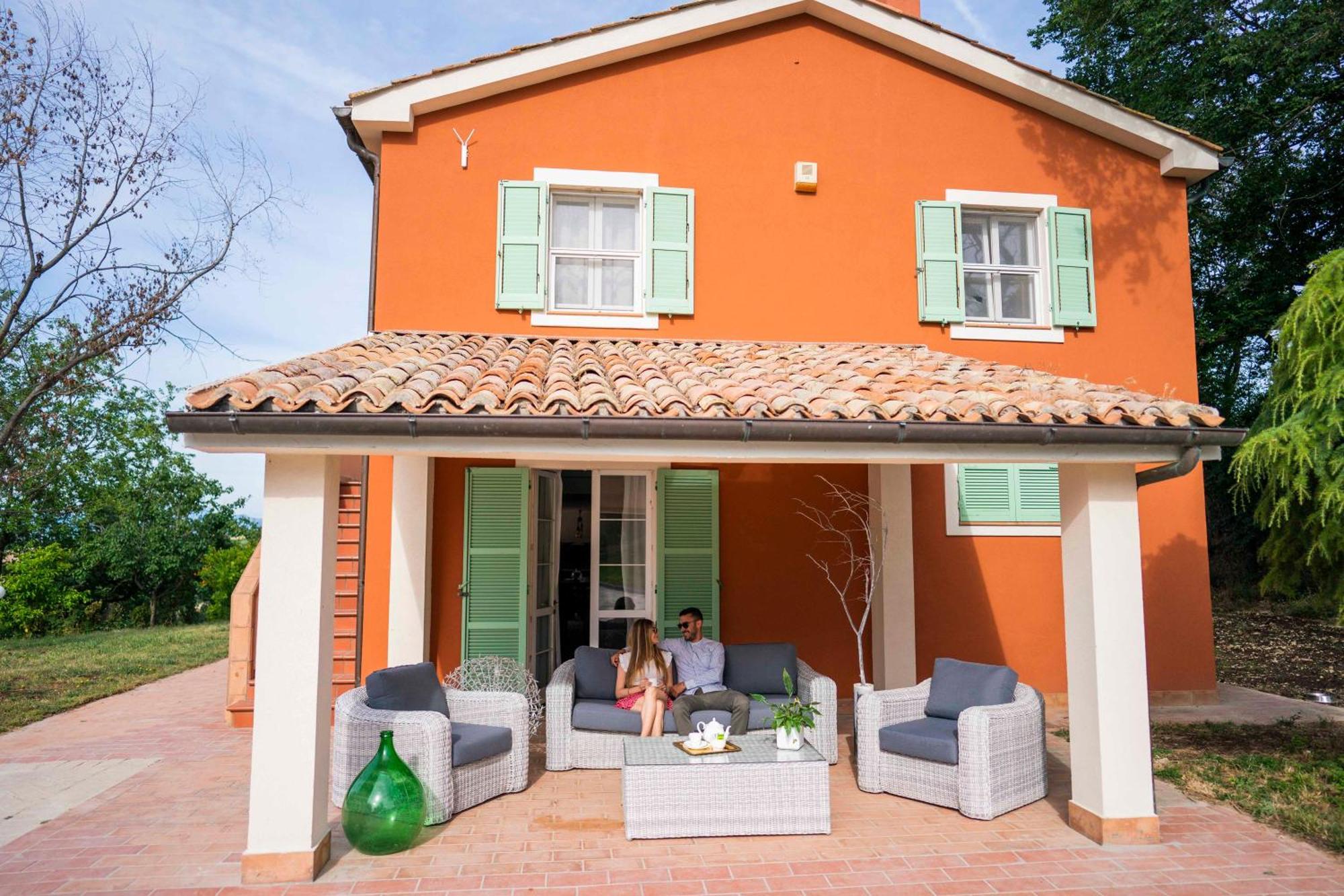 Villa Lemarche B&B Rustico エクステリア 写真